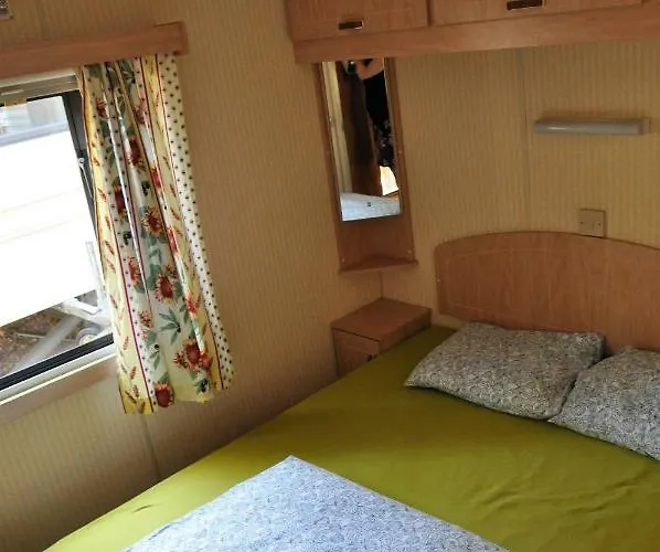 Feriehus Mountain View Mobile In Roquebrune-sur-argens, France Roquebrune-sur-Argens